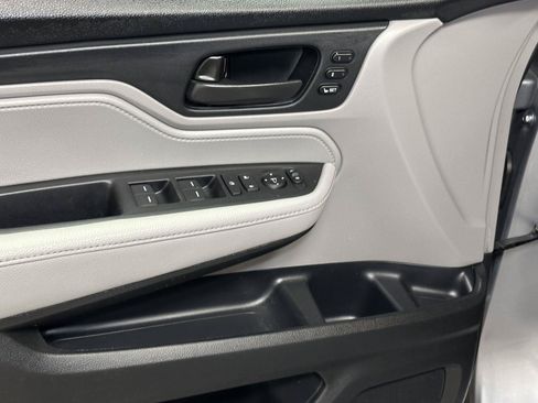 Certified 2024 Honda Odyssey EX-L image 21