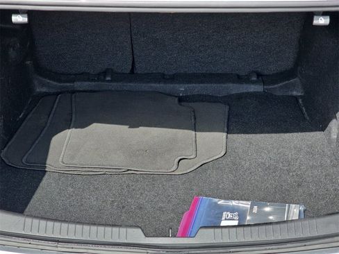 Used 2024 Chevrolet Malibu LT image 15