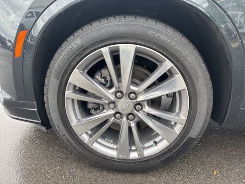 Used 2023 Cadillac XT6 Premium Luxury image 29