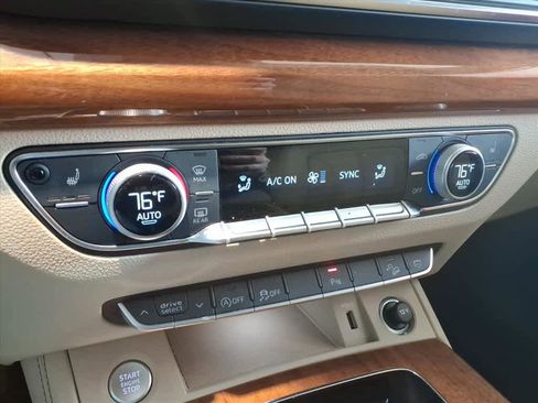 Certified 2023 Audi Q5 2.0T Premium Plus w/ Premium Plus Package image 12