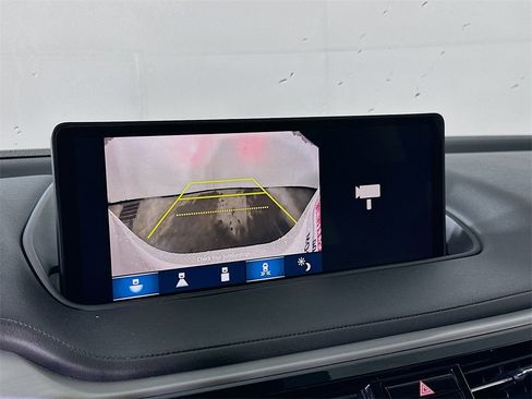 Used 2022 Acura MDX SH-AWD w/ Technology Package image 10