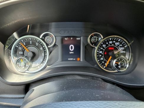 Used 2019 RAM 2500 Tradesman AWD/4WD image 16