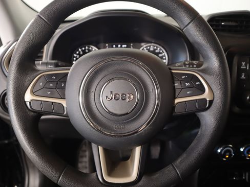 Used 2016 Jeep Renegade Sport w/ Power & Air Group image 3