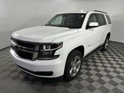 Used 2017 Chevrolet Tahoe LT image 4