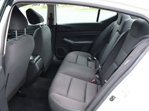 Used 2023 Nissan Altima 2.5 S FWD image 17