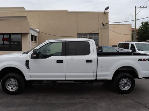 Used 2022 Ford F250 XL w/ Power Equipment Group AWD/4WD image 4