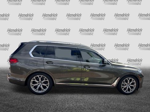 Used 2020 BMW X7 xDrive40i w/ Premium Package AWD/4WD image 11