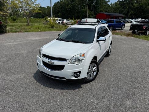 Used 2010 Chevrolet Equinox LTZ FWD image 30