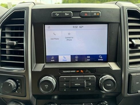 Used 2019 Ford F150 XLT w/ Equipment Group 302A Luxury AWD/4WD image 35