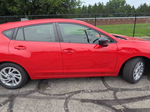 Certified 2024 Subaru Impreza 2.0i AWD/4WD image 9