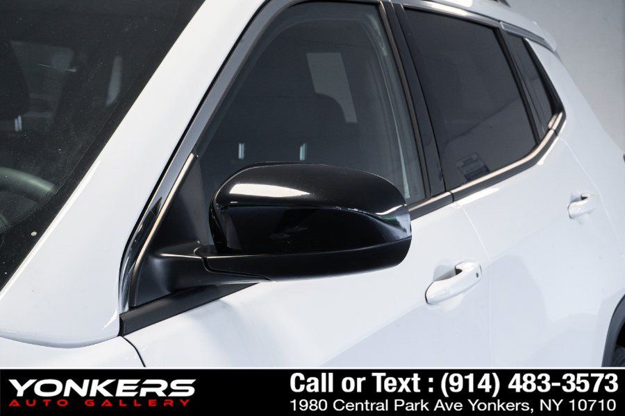Used 2023 Jeep Compass Latitude w/ Sun and Sound Group AWD/4WD image 44