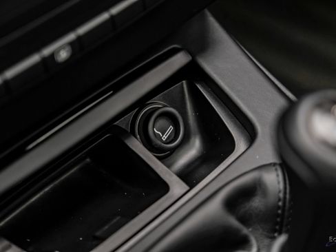 Used 2011 BMW M3 Sedan RWD image 64