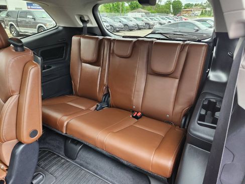 Used 2022 Subaru Ascent Touring AWD/4WD image 14