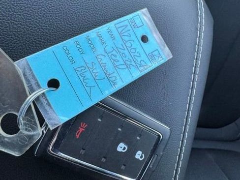 Used 2025 Jeep Grand Cherokee Laredo X w/ Trailer Tow Package image 33