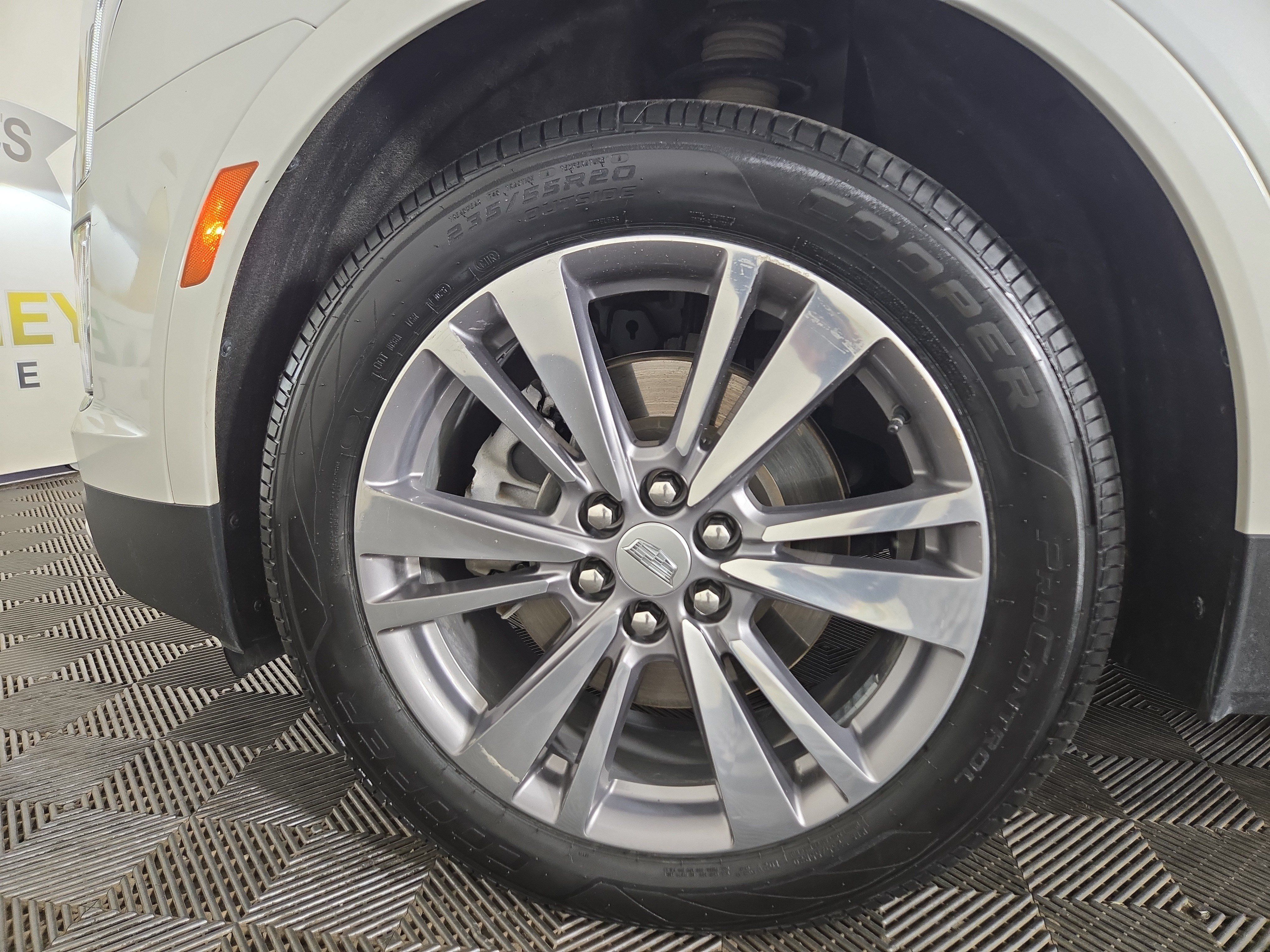 Used 2024 Cadillac XT5 Premium Luxury AWD/4WD image 33