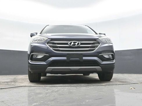 Used 2017 Hyundai Santa Fe Sport image 42