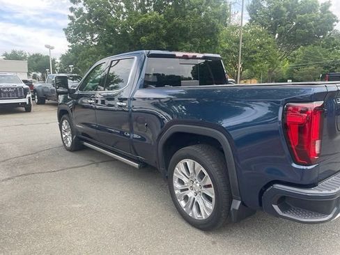 Used 2021 GMC Sierra 1500 Denali w/ Denali Ultimate Package AWD/4WD image 2