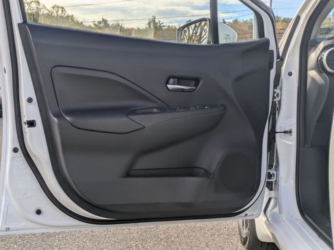 New 2025 Nissan Versa SV w/ Trunk Package image 11