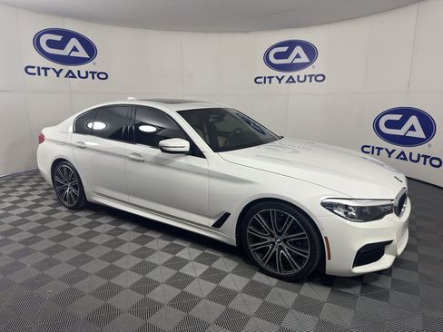 Used 2020 BMW 540i w/ M Sport Package RWD image 1