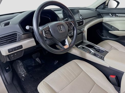 Used 2019 Honda Accord Touring image 21