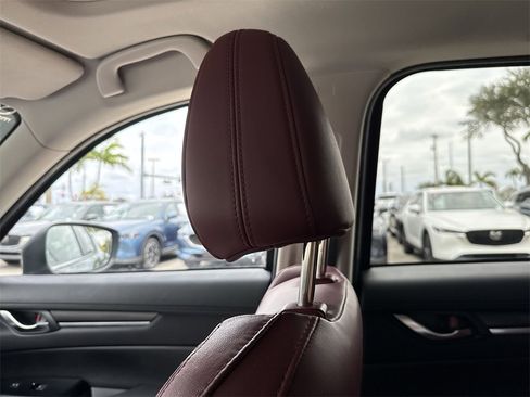Used 2024 MAZDA CX-5 Carbon Edition image 17