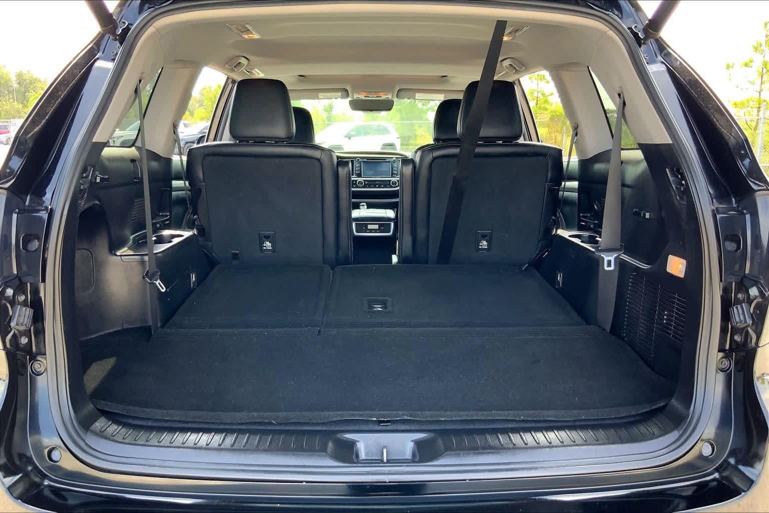 Used 2019 Toyota Highlander XLE AWD/4WD image 34