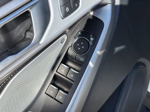 Certified 2024 Ford Explorer Limited w/ Limited Technology Package image 27