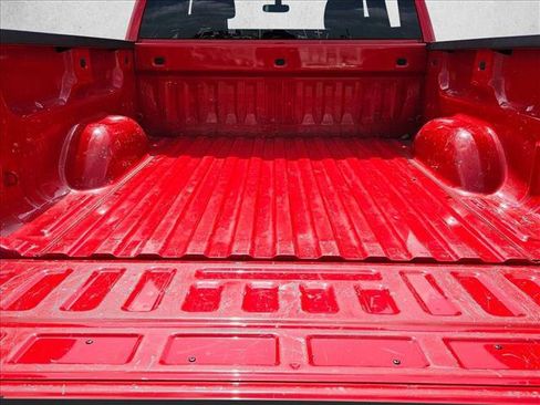 Used 2018 Chevrolet Silverado 1500 LT w/ Texas Edition RWD image 6