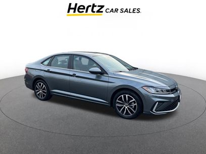 Used 2025 Volkswagen Jetta SE