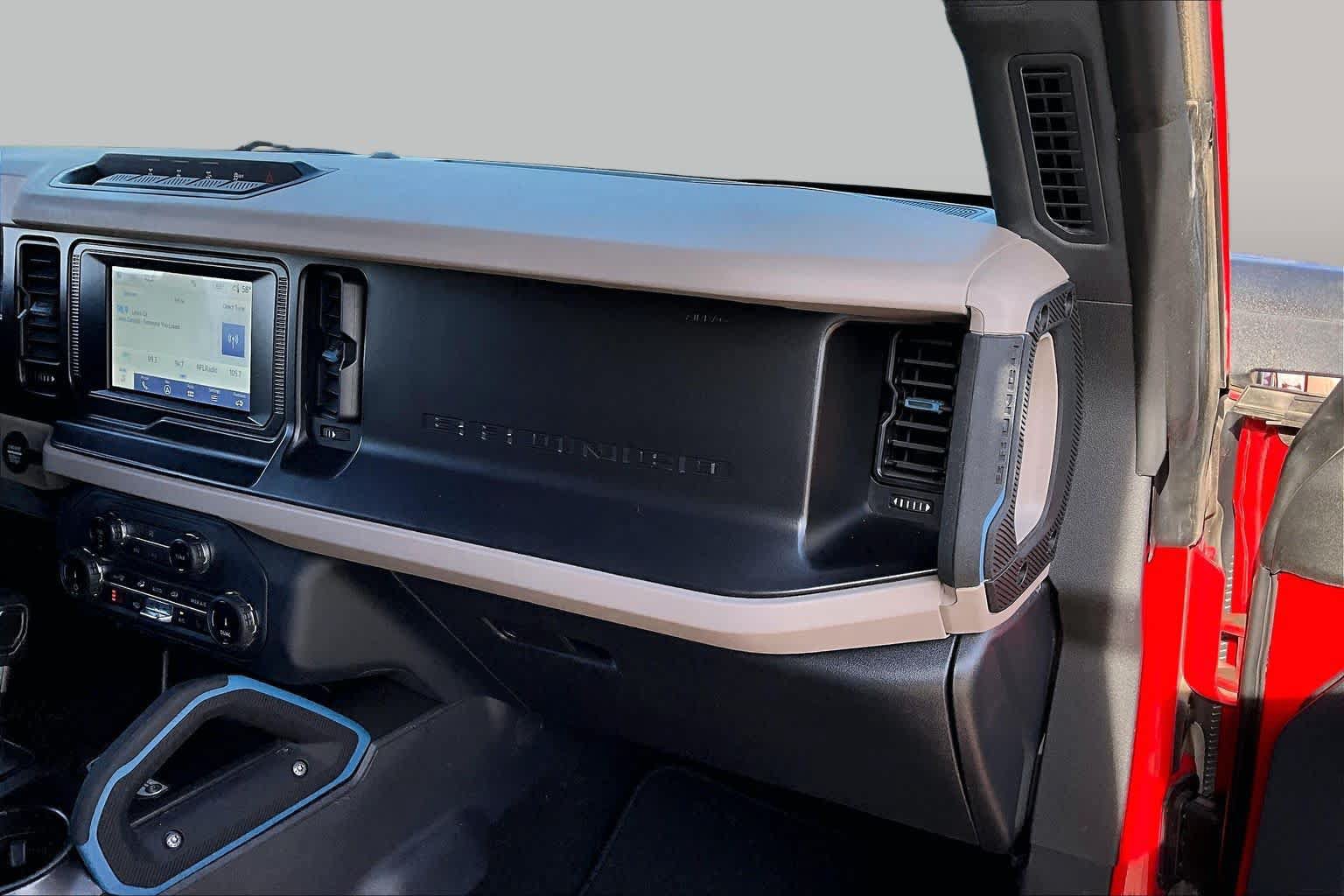 Used 2022 Ford Bronco Wildtrak AWD/4WD image 16