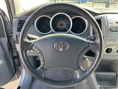 Used 2005 Toyota Tacoma 4x4 Double Cab image 14