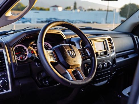 Used 2024 RAM 1500 Classic SLT image 22