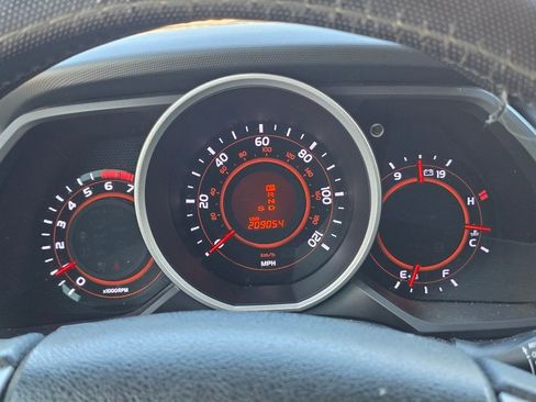 Used 2013 Toyota 4Runner Limited image 22