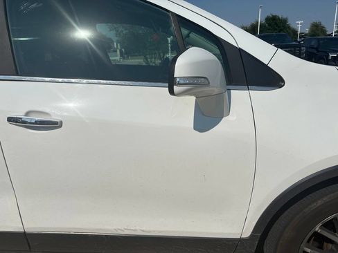 Used 2019 Buick Encore Sport Touring FWD image 19