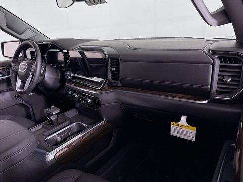 New 2026 GMC Sierra 1500 Elevation w/ Elevation Premium Package AWD/4WD image 21