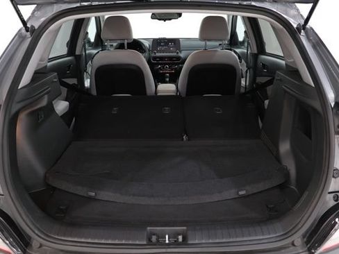 Used 2023 Hyundai Kona SEL AWD/4WD image 33