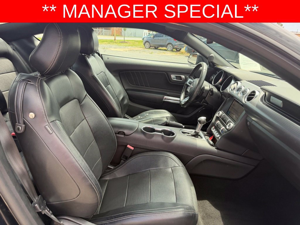 Used 2019 Ford Mustang GT Premium w/ GT Performance Package RWD image 28