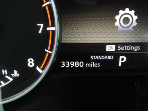 Certified 2023 Nissan Rogue SV image 30