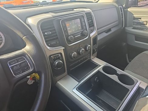 Used 2014 RAM 1500 Classic SLT image 15