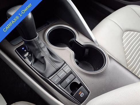 Used 2023 Toyota Camry SE image 24