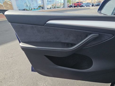 Used 2023 Tesla Model Y Long Range AWD/4WD image 20