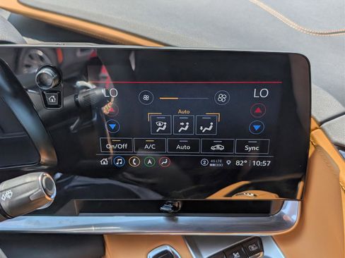 Used 2023 Chevrolet Corvette 2LT w/ Chrome Exterior Badge Package image 28