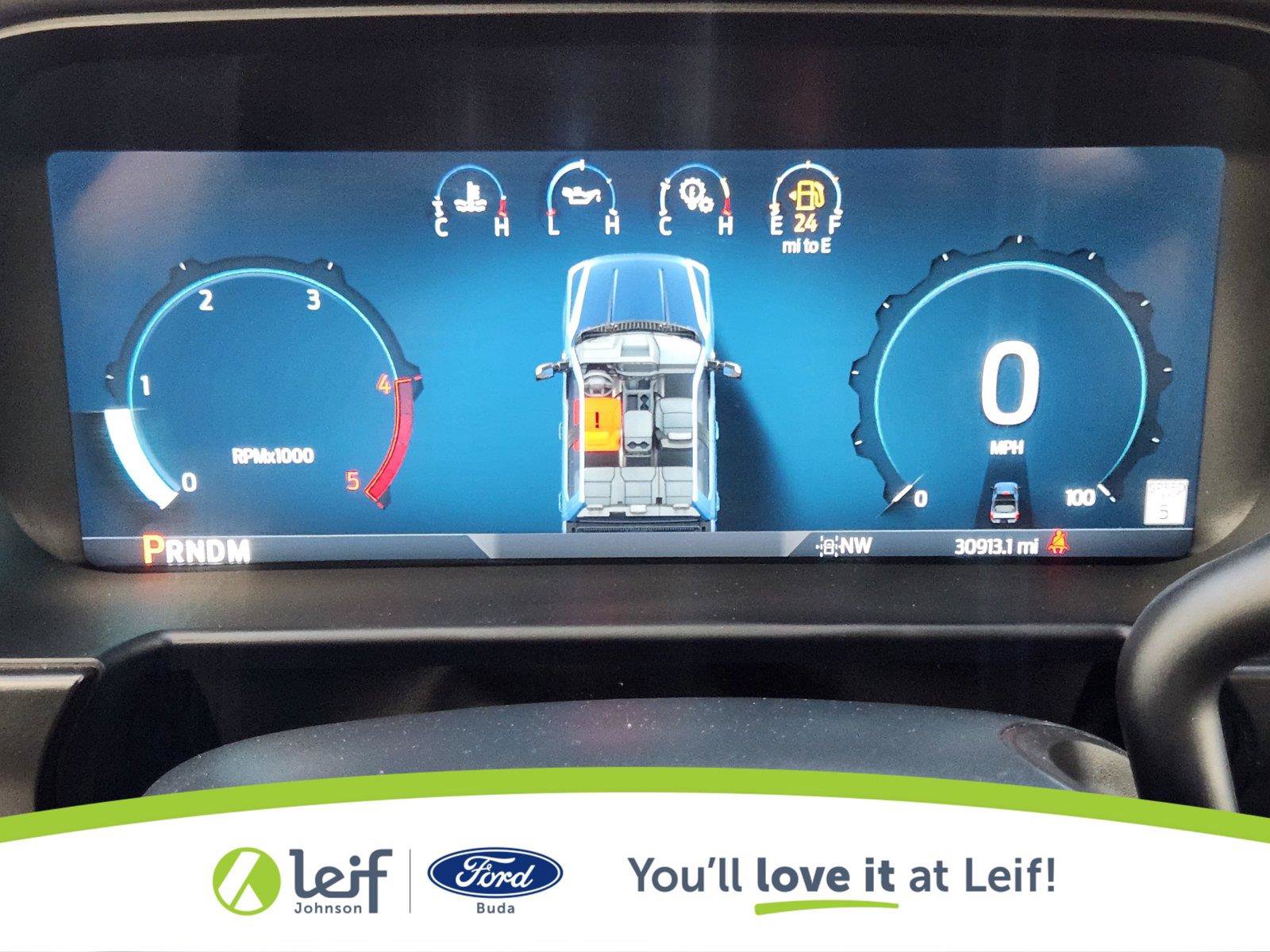 Used 2025 Ford F350 Platinum w/ FX4 Off-Road Package AWD/4WD image 12