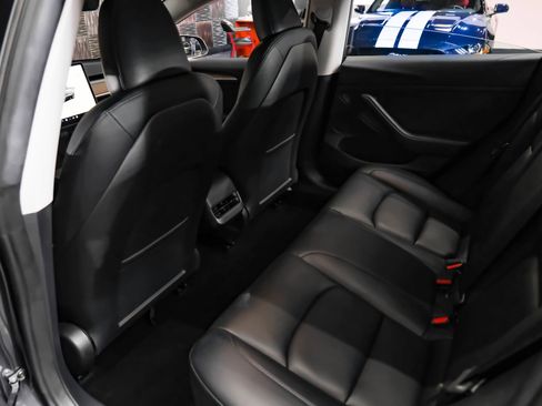 Used 2023 Tesla Model 3 Standard Range image 48