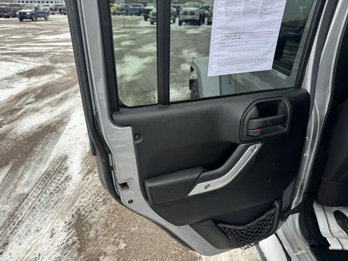 Used 2013 Jeep Wrangler Unlimited Sahara w/ Dual Top Group image 13