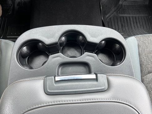 Used 2013 RAM 1500 Classic SLT w/ Big Horn Equipment Group image 19