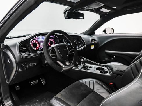 Used 2023 Dodge Challenger SRT Hellcat Redeye image 2