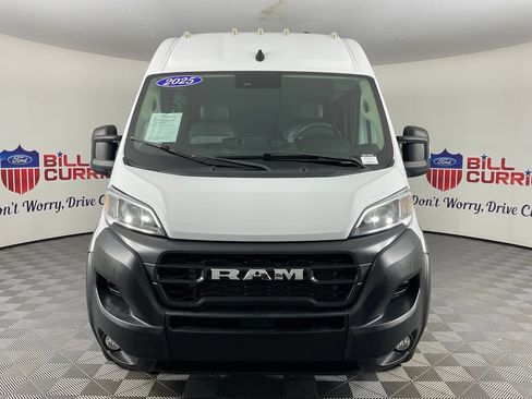 Used 2025 RAM ProMaster 2500 w/ Convenience Group FWD image 8
