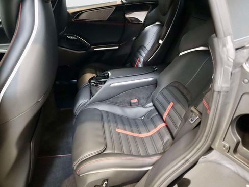 Certified 2025 Ferrari Purosangue AWD/4WD image 22