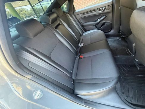 Used 2025 Honda Civic Sport image 12